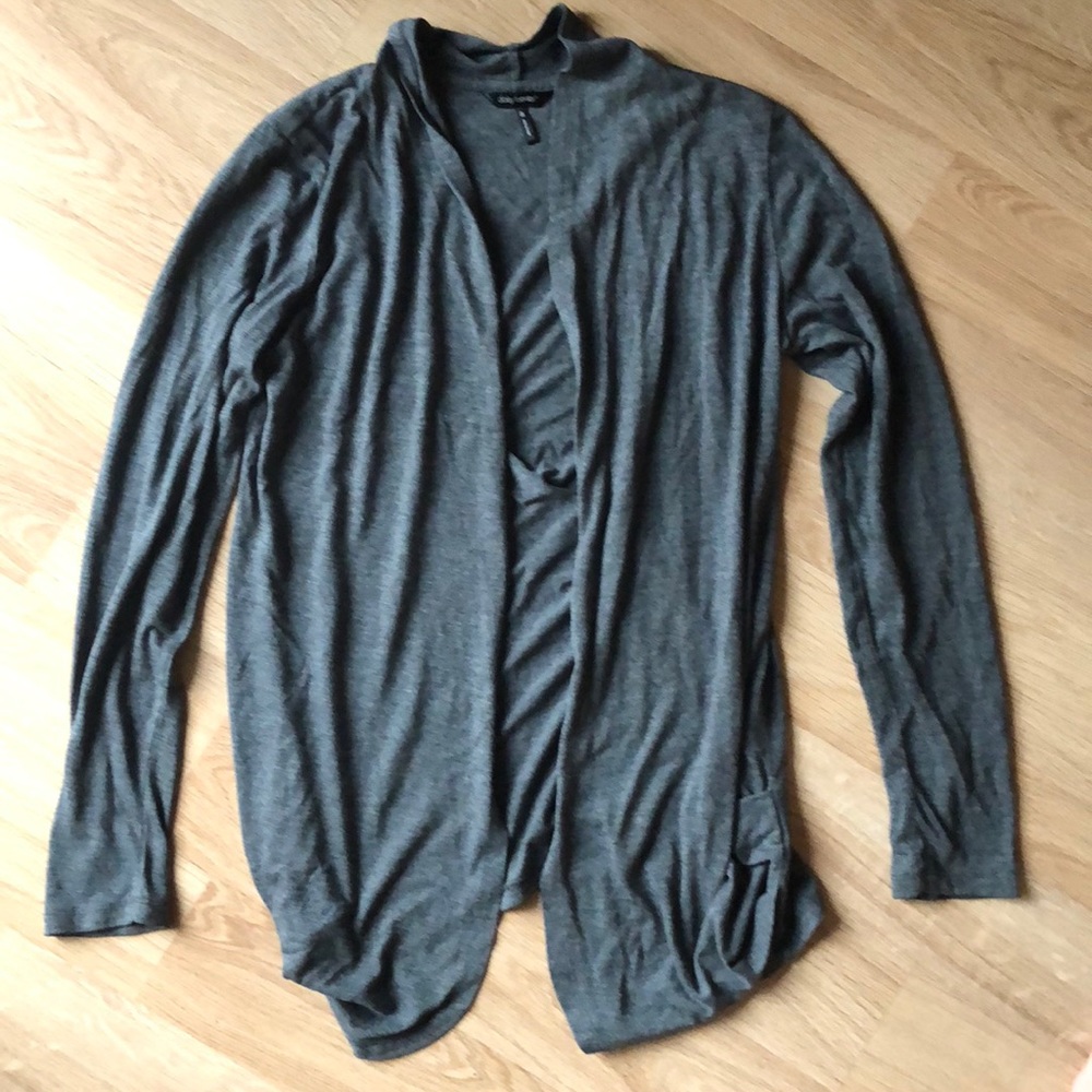Daisy Fuentes Gray Cardigan